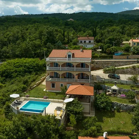 Jovich 2 Apartamento