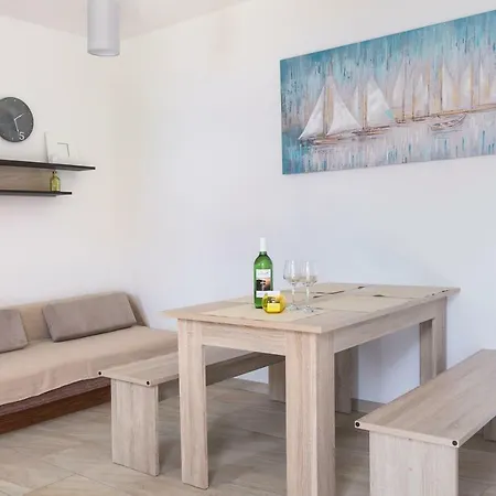 Jovich 2 Apartamento